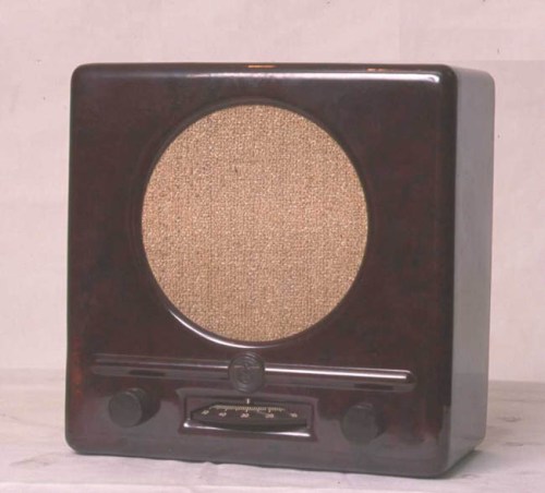 Ocio%20-%20Museo%20de%20la%20Radio%20-%20Emblema%20nazi