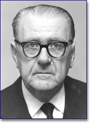 Manuel Aznar Zubigaray