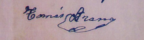 Espetxean zegoela idatzi zuen sinadura honetan argi asko ikusten da kartzelako bizitza latzaren eraginez, behea jota aurkitzen zela Tomas 1940 urtean. Oso adierazgarria sinadura hau, zinegotzia zen garaian egin zuenarekin.